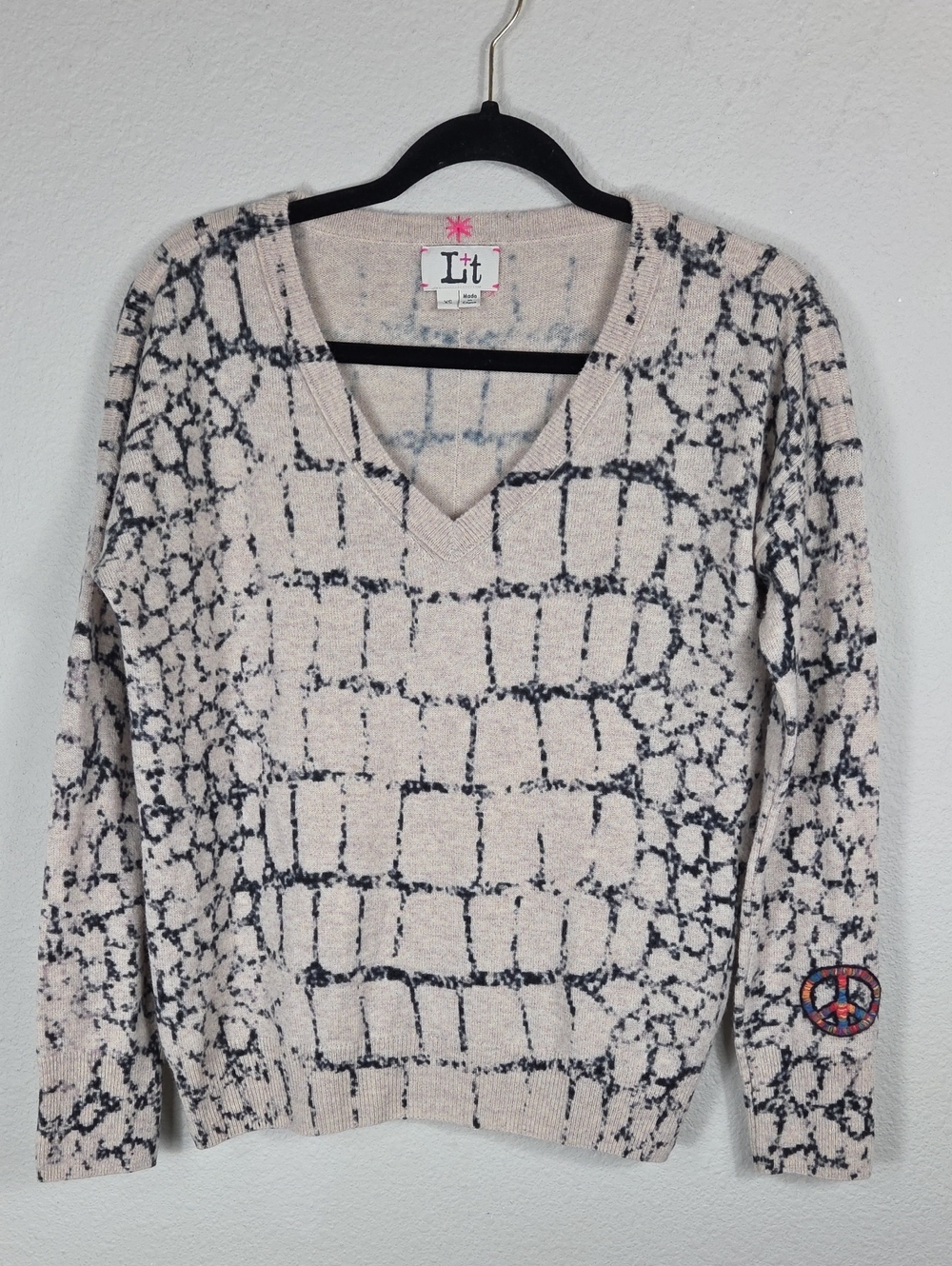 Label+Thread Abstract 100% Cashmere V Neck knit sweater Size Extra Small